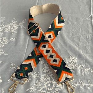 Geometric Patterned Bag Strap NWOT